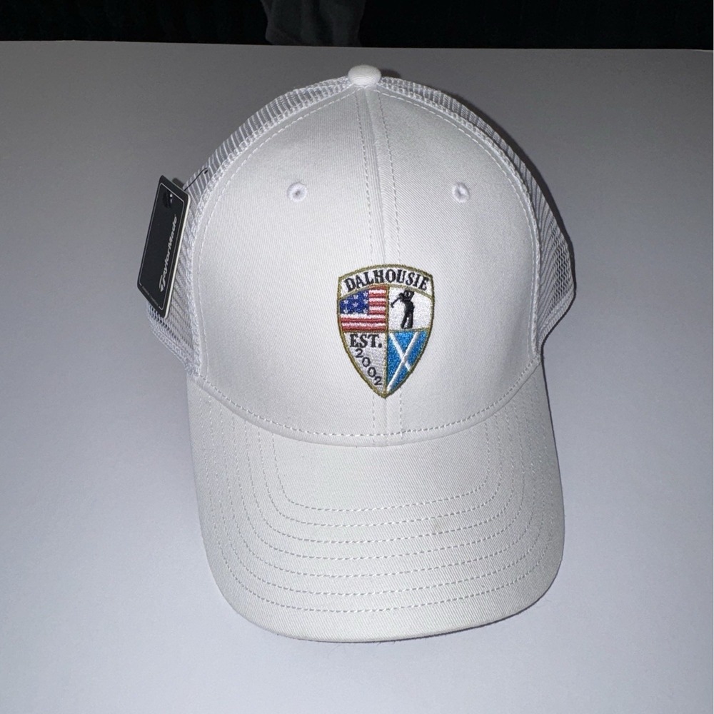 NWT TaylorMade Dalhousie EST 2002 White Adjustable Mesh Golf Hat One Size Unisex
